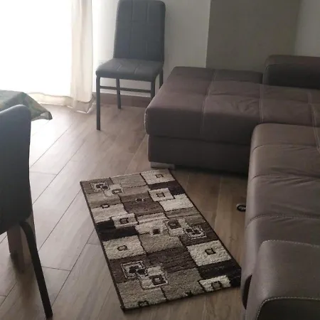 Paola Confort House * Avola