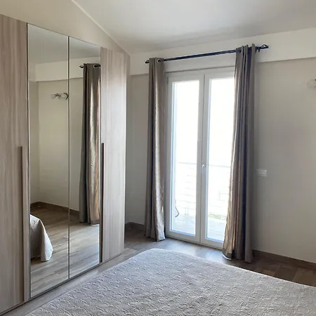 Paola Confort House Avola